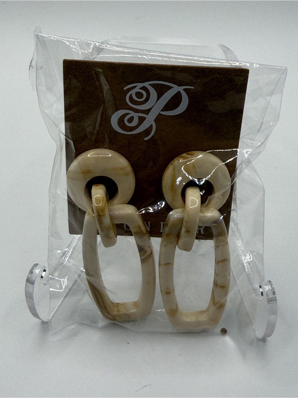 Plunder Cream Marbled Link Drop Earrings